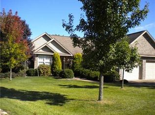 114 Cherokee Ct, Freeport, PA 16229