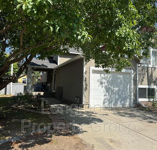 719 Thornwood Way — Photo 1