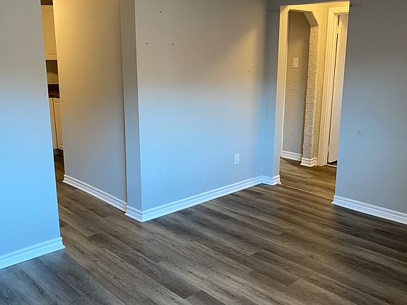 5th image of 308 Columbus Ave
