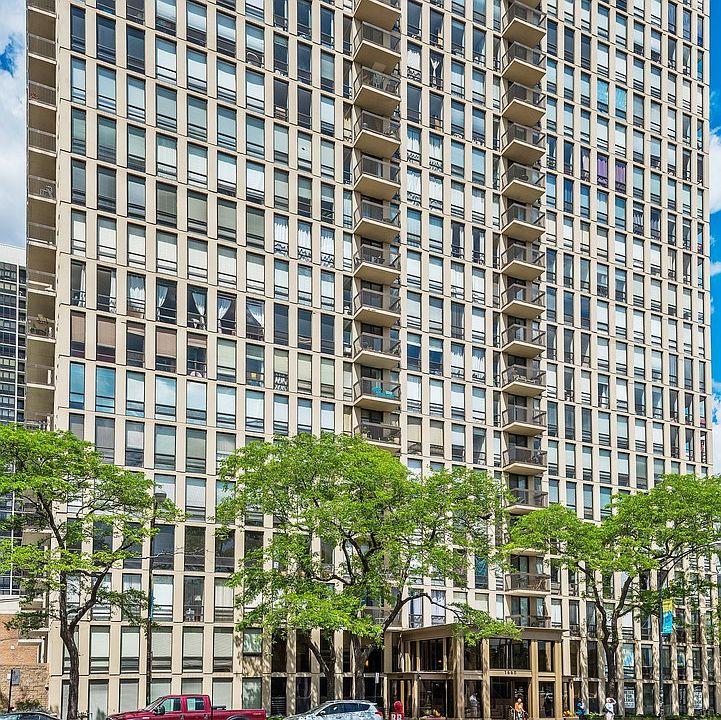 1st image of 1660 N La Salle St #3307