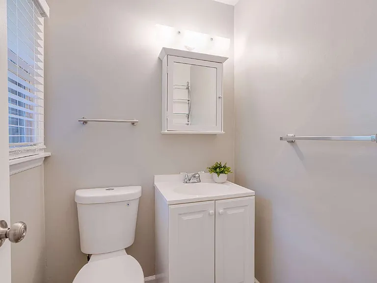 2026 Jefferson Dr — Photo 30