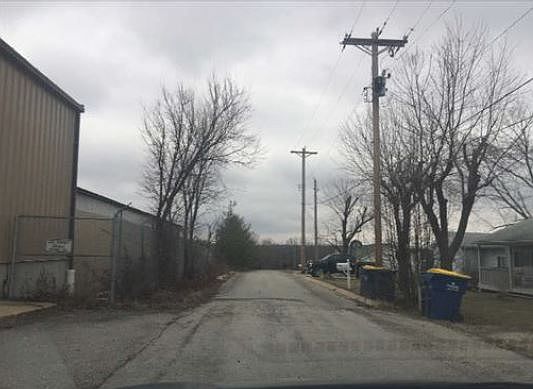 2nd image of 425 W Davis St
