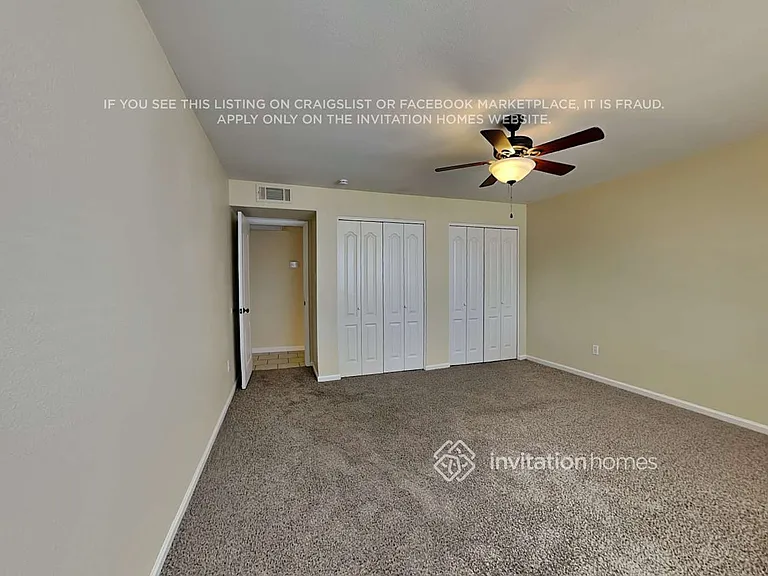 2911 W Laurel Ln — Photo 8