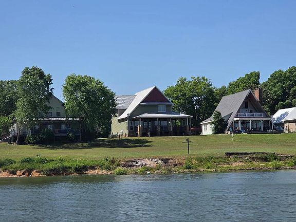 3rd image of 1192 Eva Harbor Rd