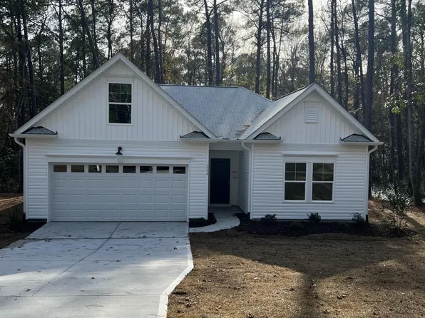 224 Country Club Drive SW, Shallotte, NC 28470