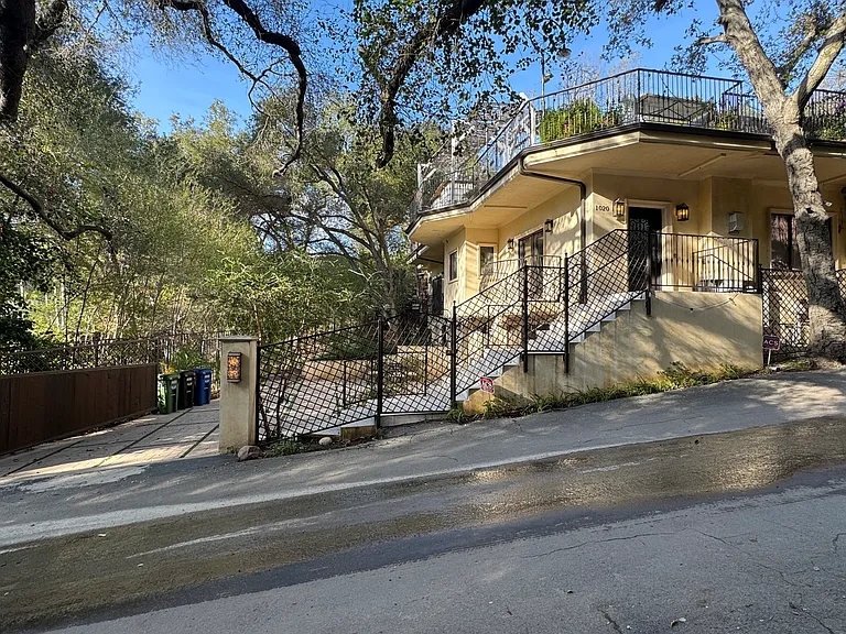 1020 N Moraga Dr — Photo 32