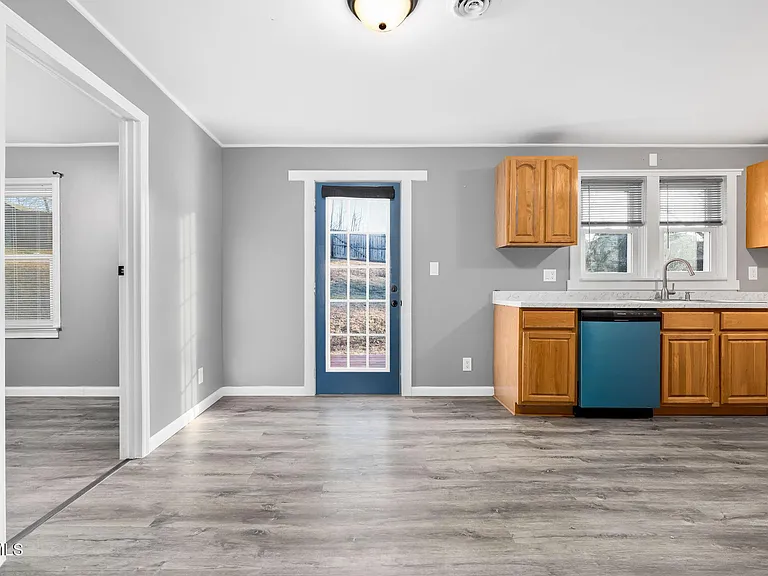 172 Hopper Rd — Photo 10