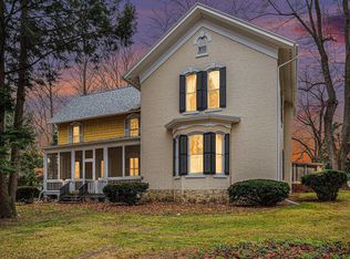 10241 Bair Lake St, Three Rivers, MI 49093