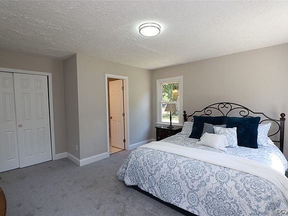 5th image of 2407 Lamberts Ave
