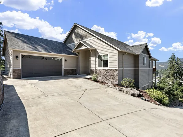 6451 Dogwood St, Springfield, OR 97478