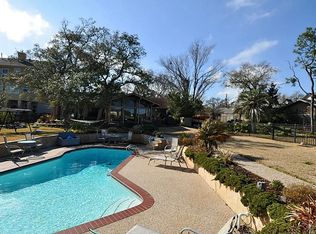 1022 Shorewood Dr, Seabrook, TX 77586