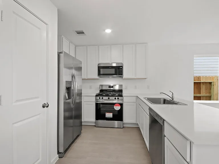 18262 Via Aurelia Dr — Photo 8