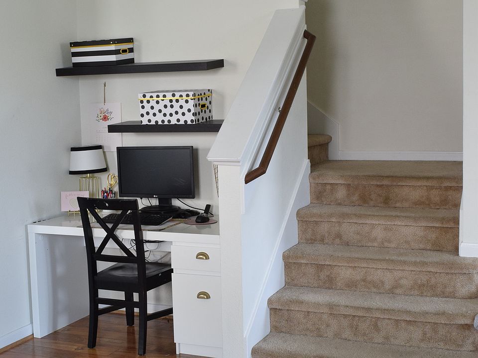 Beautiful multi-purpose nook