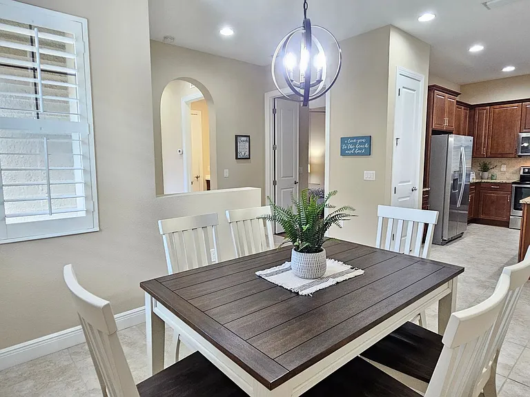 10361 Crooked Creek Dr — Photo 17