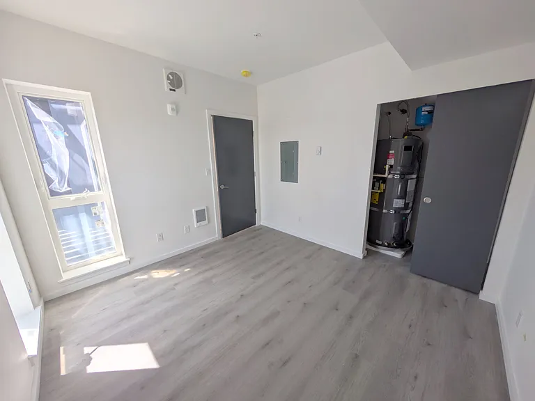 Valhalla Apartments — Photo 5