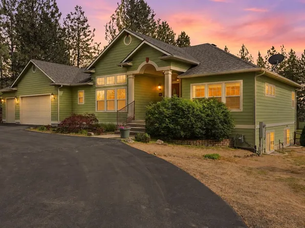 5865 Little Sandy Loop Rd, Nine Mile Falls, WA 99026