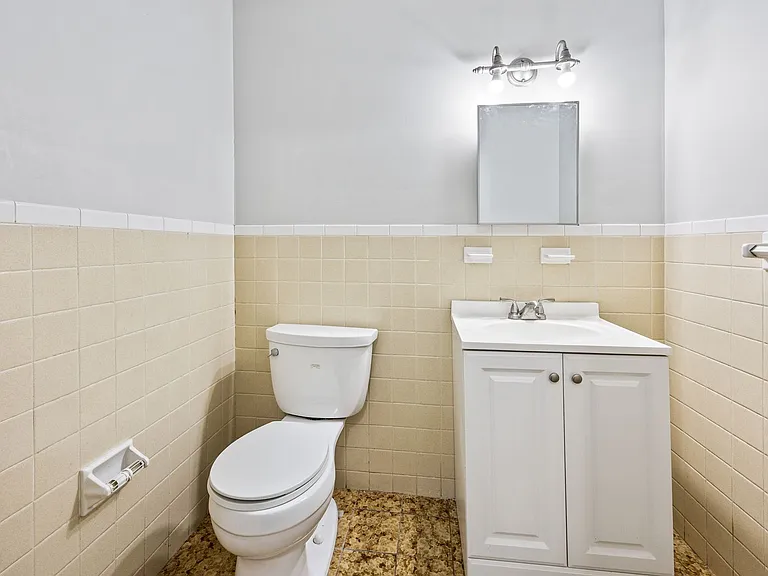 64 Savin Park — Photo 7
