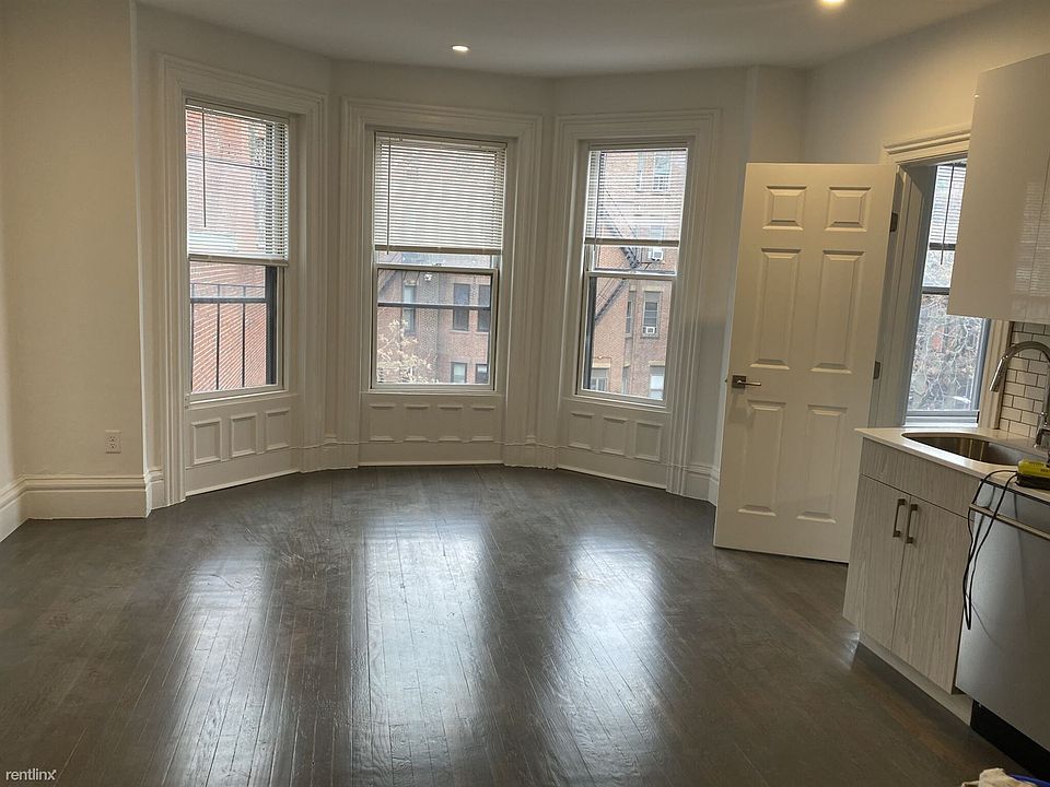 225 Newbury St. #3R Boston - Back Bay Unit Photo 1 (5)