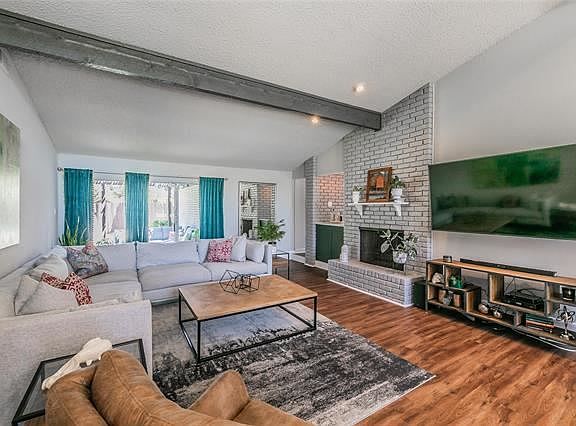 5th image of 3109 Oxford Ct