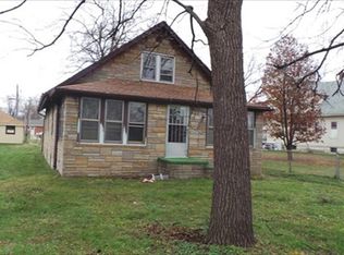 714 19th St, East Moline, IL 61244