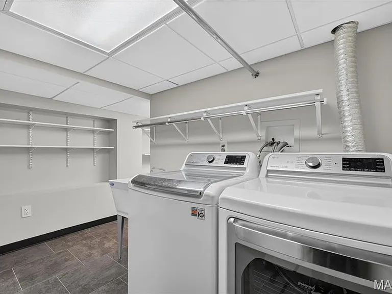 7122 Nashville Ave — Photo 30