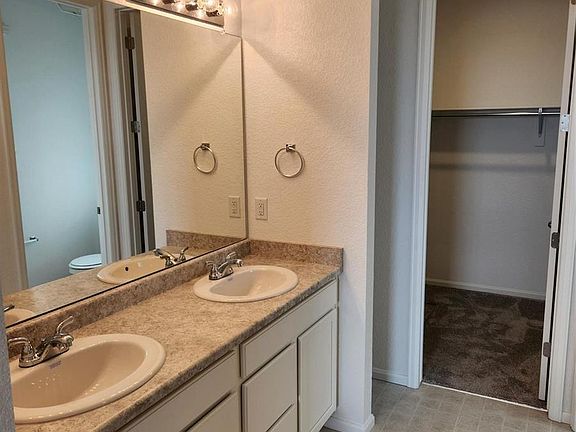 5th image of 2522 Torino Way