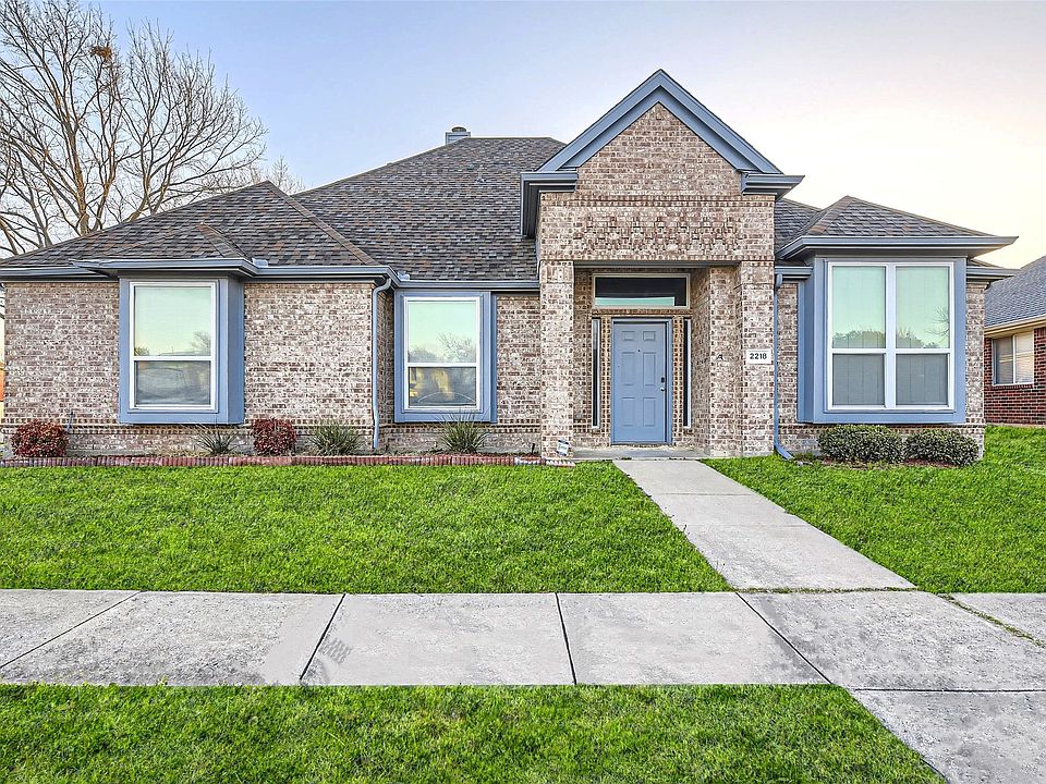 1st image of 2218 Valley Creek Dr