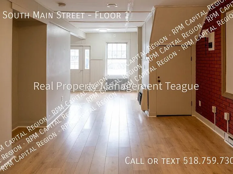1 S Main St #1 — Photo 1