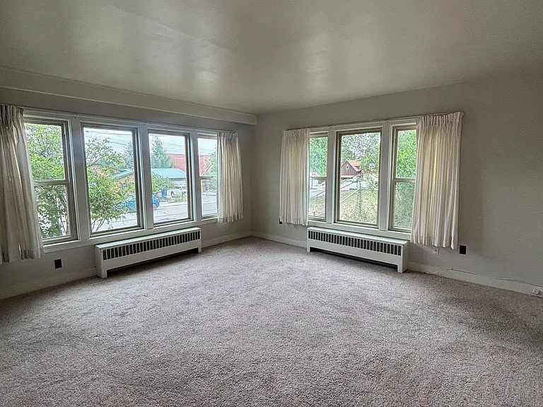 3413 Urban St #A — Photo 4