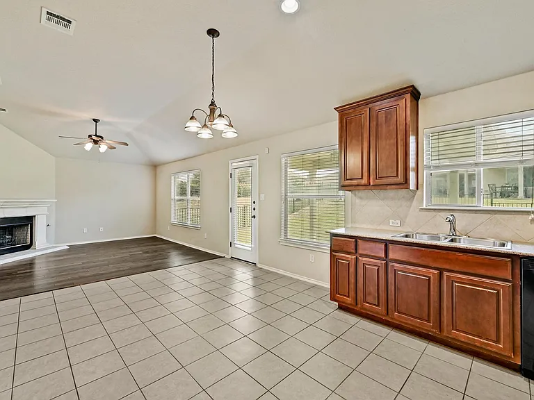 49 White Magnolia Cir — Photo 12