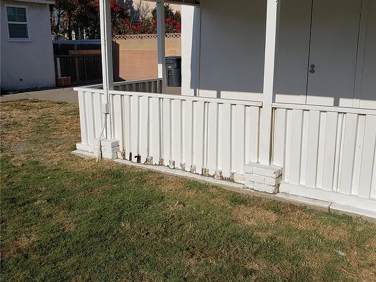 8192 Franklin St — Photo 4