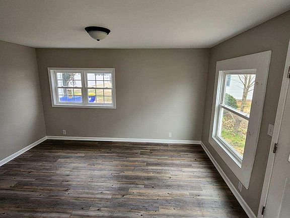 5th image of 302 Weiner Ave #B