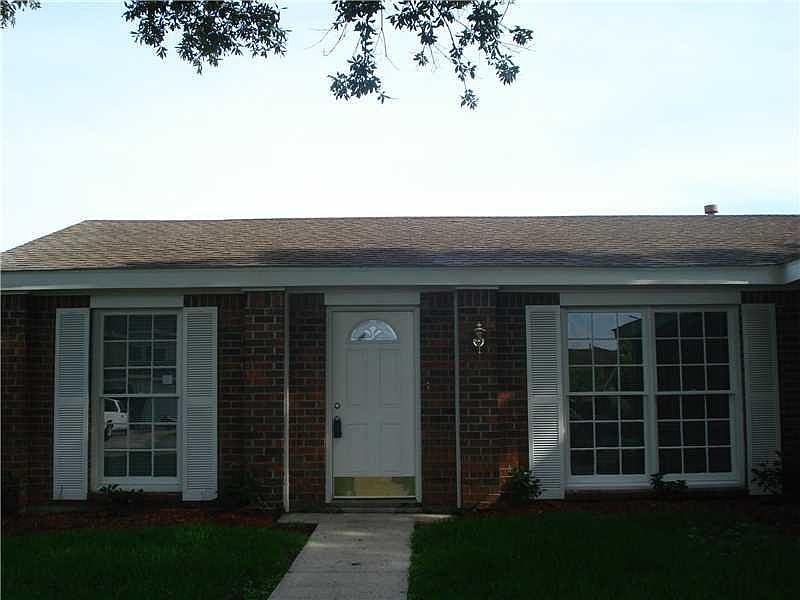 1st image of 3876 Chriswood Dr