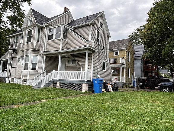 2nd image of 72 Edmonds St