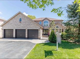 19 Northview Cres, Barrie, ON L4N 9T4
