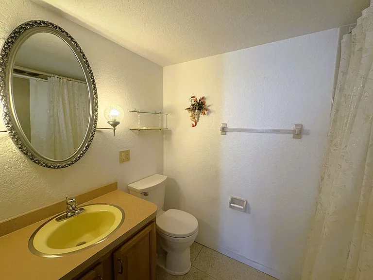 21300 Brinson Ave #113 — Photo 20