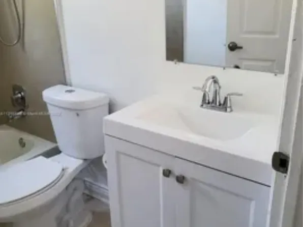 4271 NW 5th St, Fort Lauderdale, FL