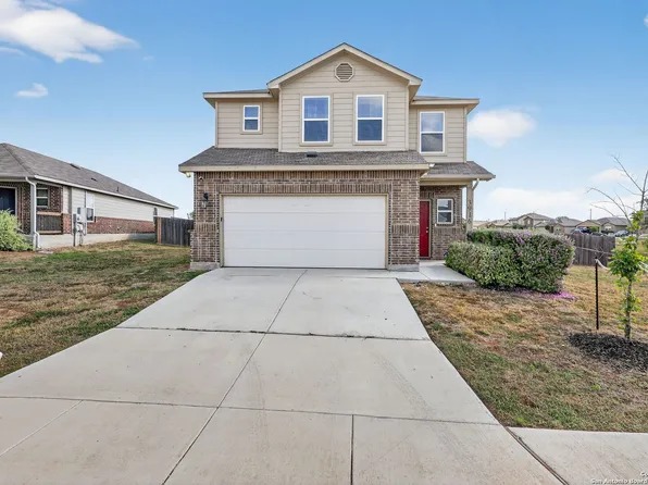 3916 Asher Alley, St Hedwig, TX 78152