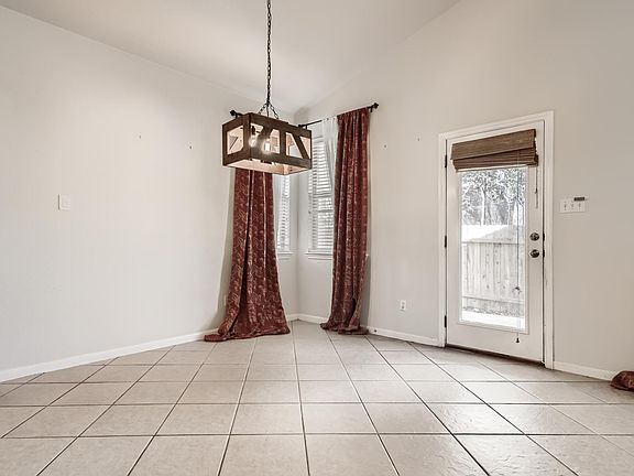 4th image of 3408 Sophora Ct