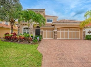 8225 Santa Rosa Ct, Sarasota, FL 34243