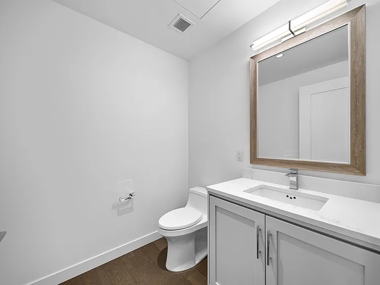 800 Avenue At Port Imperial #914 — Photo 8