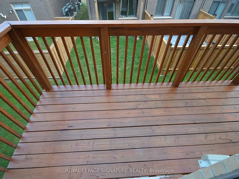 202 Huguenot Rd — Photo 12