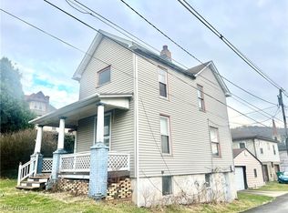 416 5th St, Chester, WV 26034