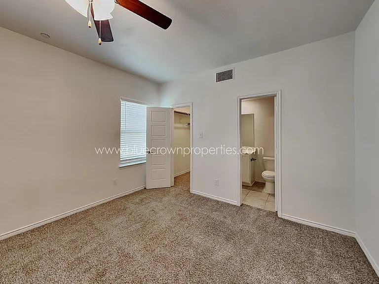 2431 Klamath Dr — Photo 14