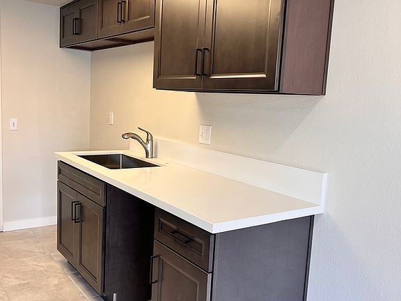 5th image of 2640 N D St APT 3