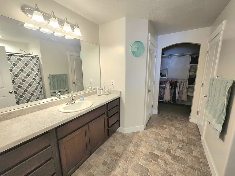 3982 W 1650 N — Photo 15