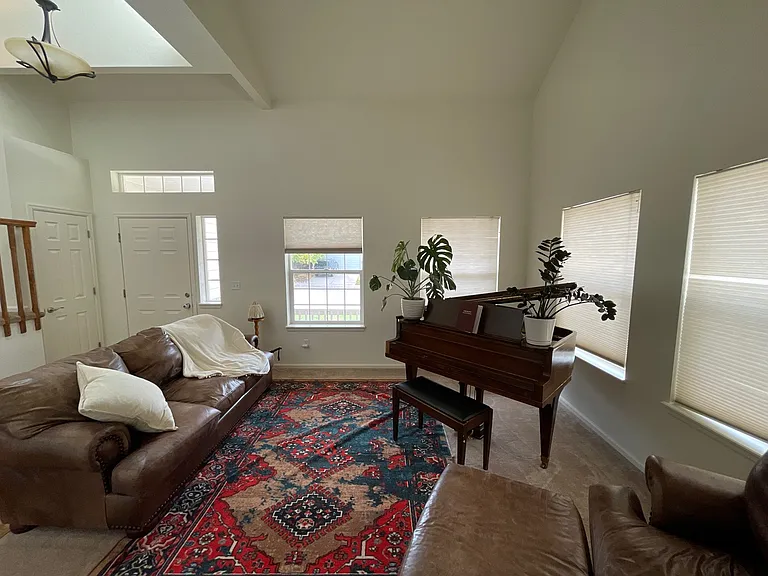 9418 Burgundy Cir — Photo 6