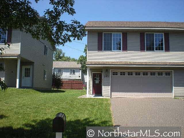 1st image of 327 Cottage Avenue W