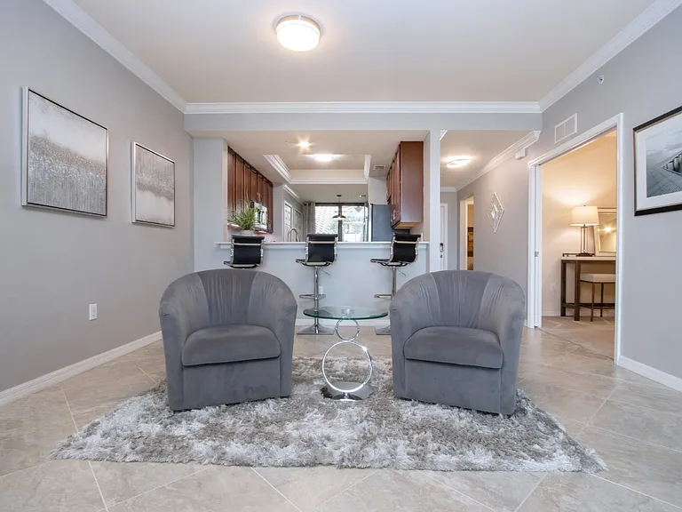 5548 Palmer Cir #102 — Photo 29