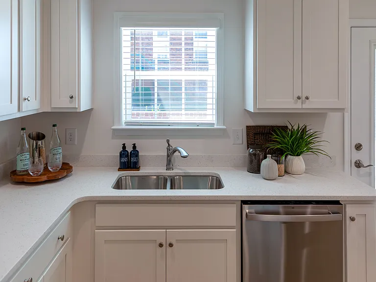 20 Peachtree Ave NW — Photo 14